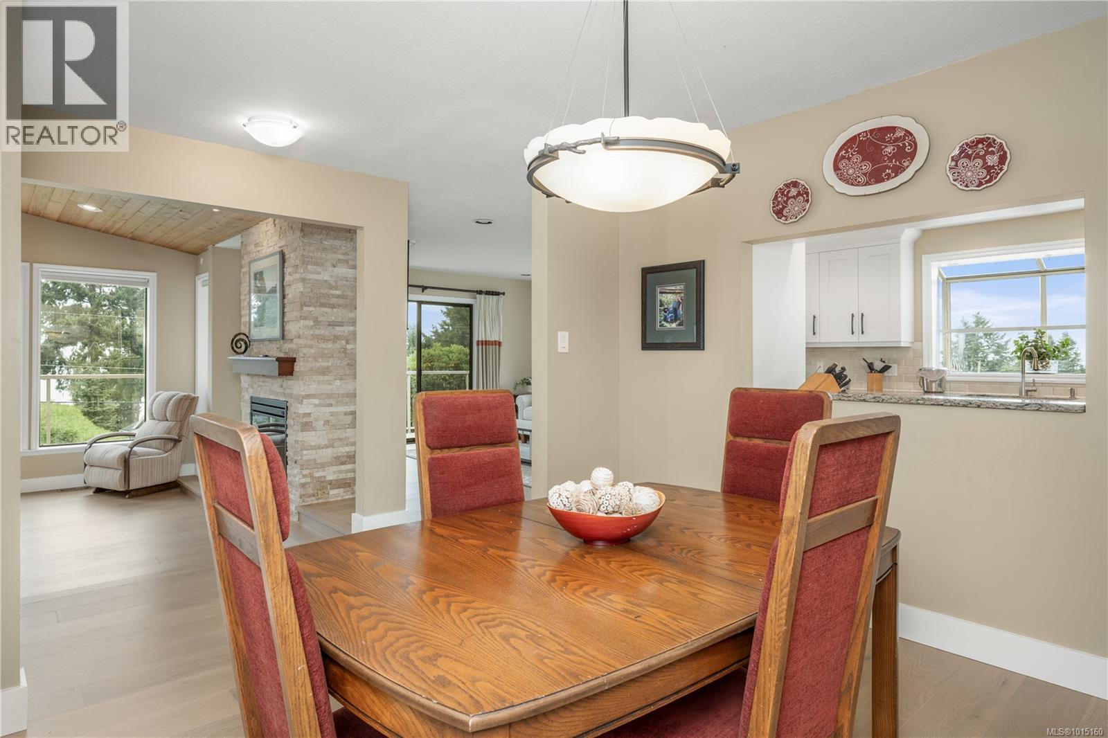 5750 Norasea Rd, Nanaimo