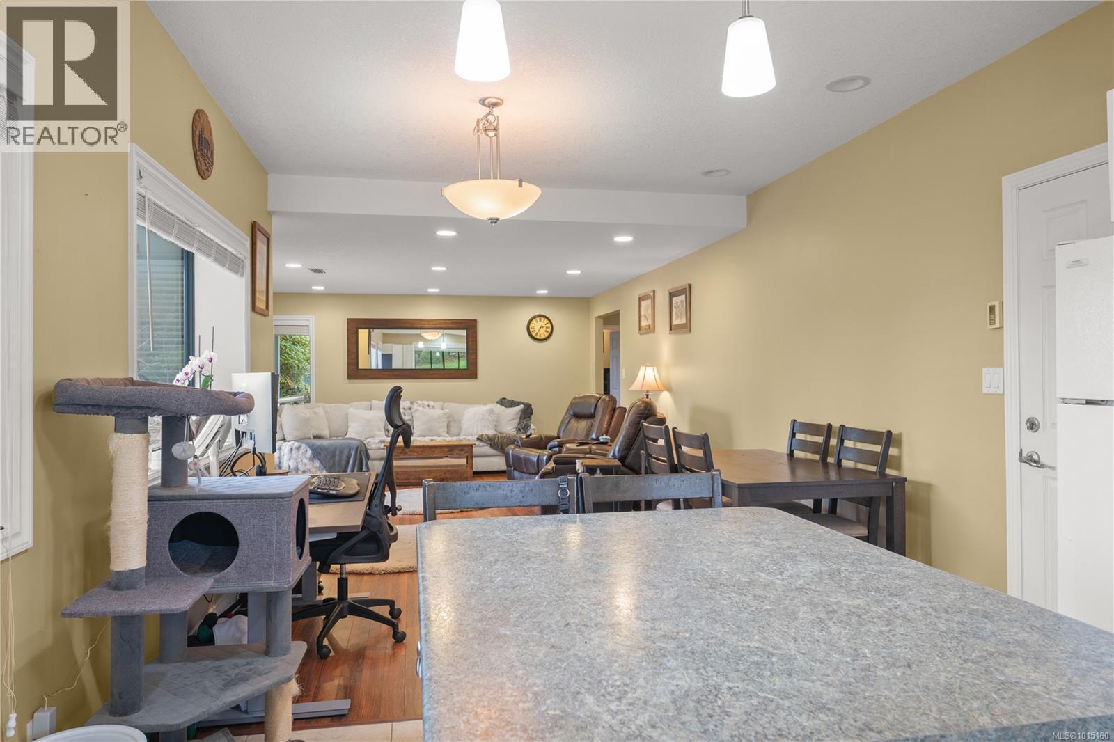 5750 Norasea Rd, Nanaimo