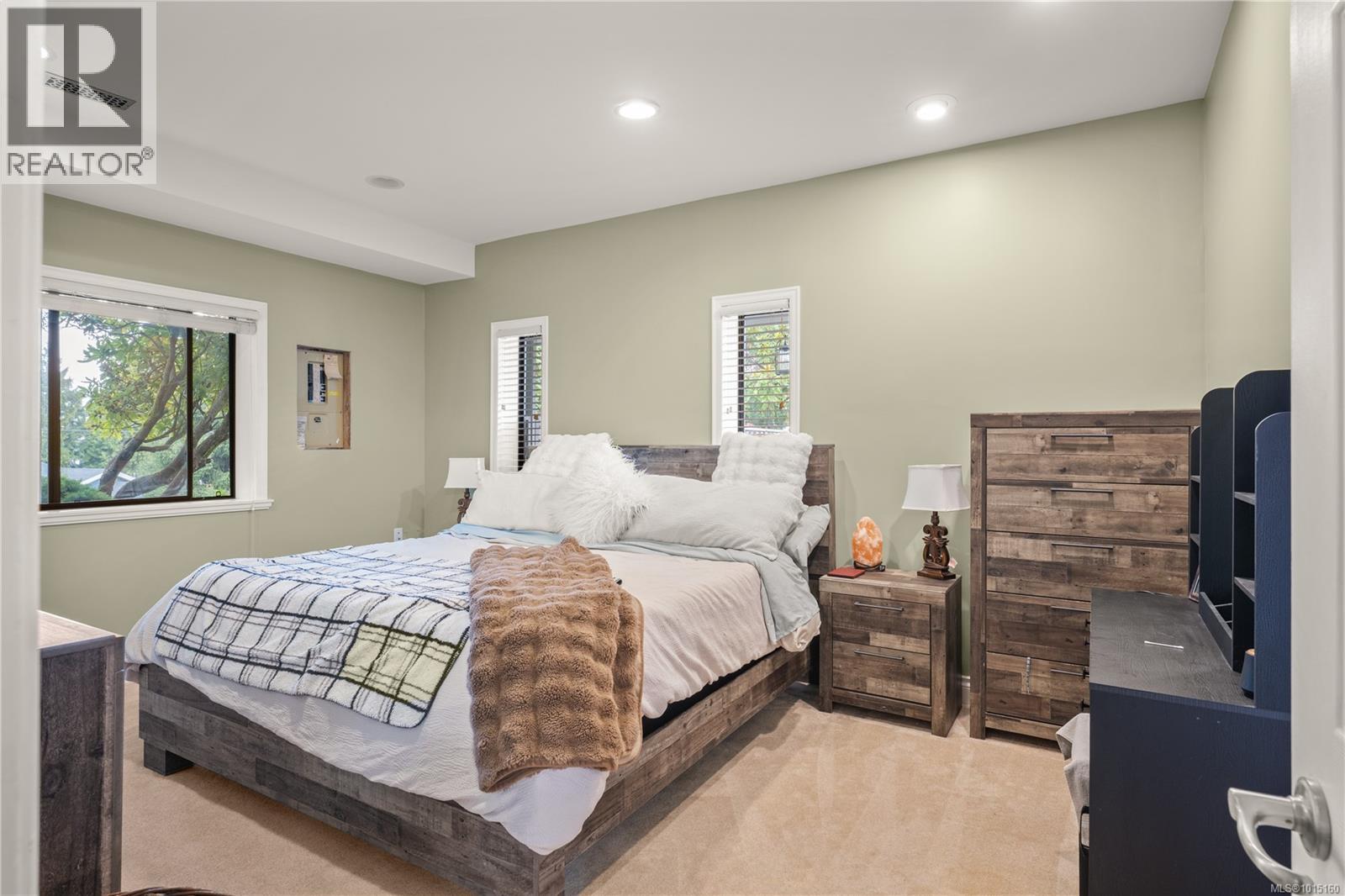5750 Norasea Rd, Nanaimo