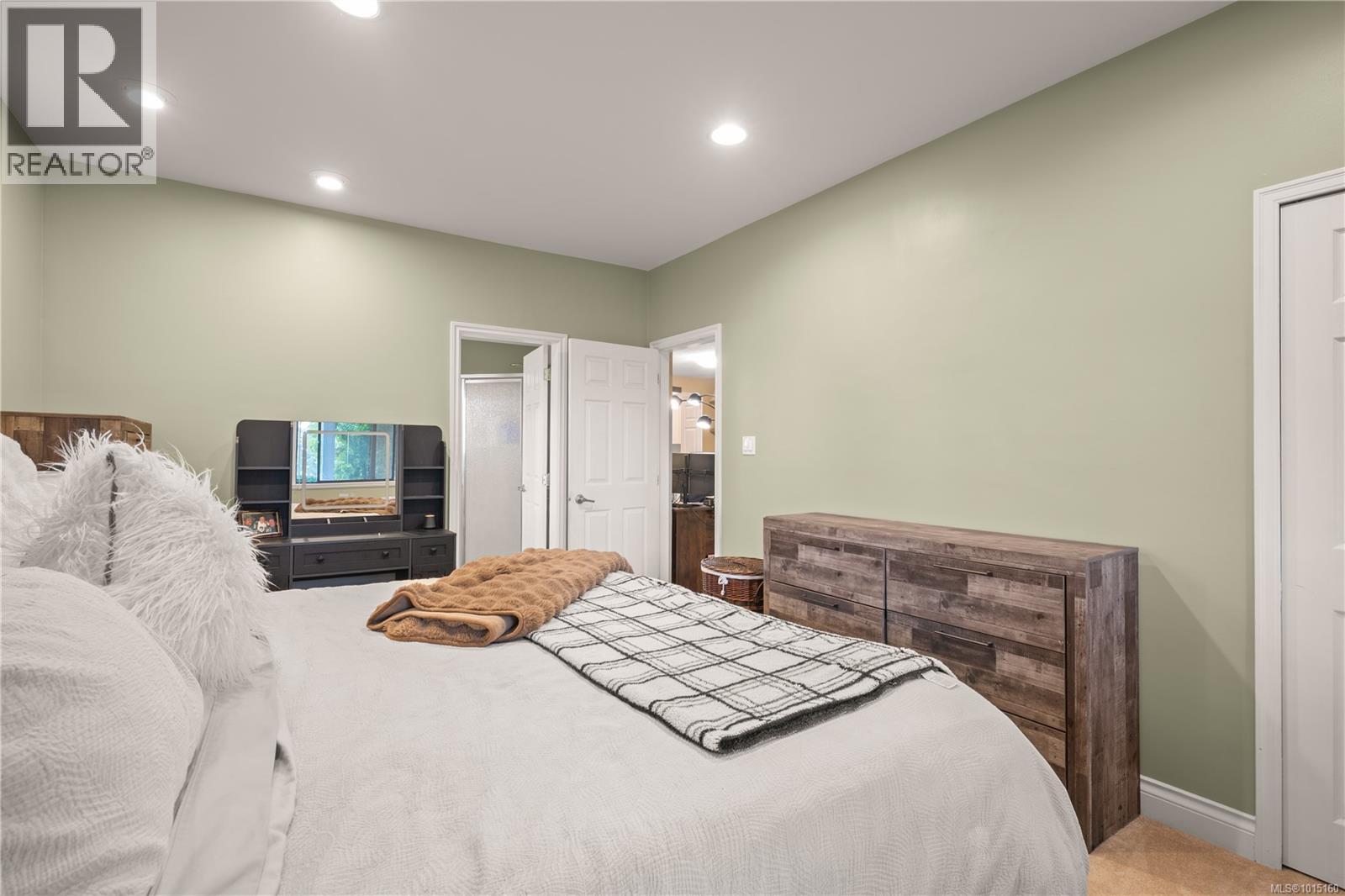 5750 Norasea Rd, Nanaimo