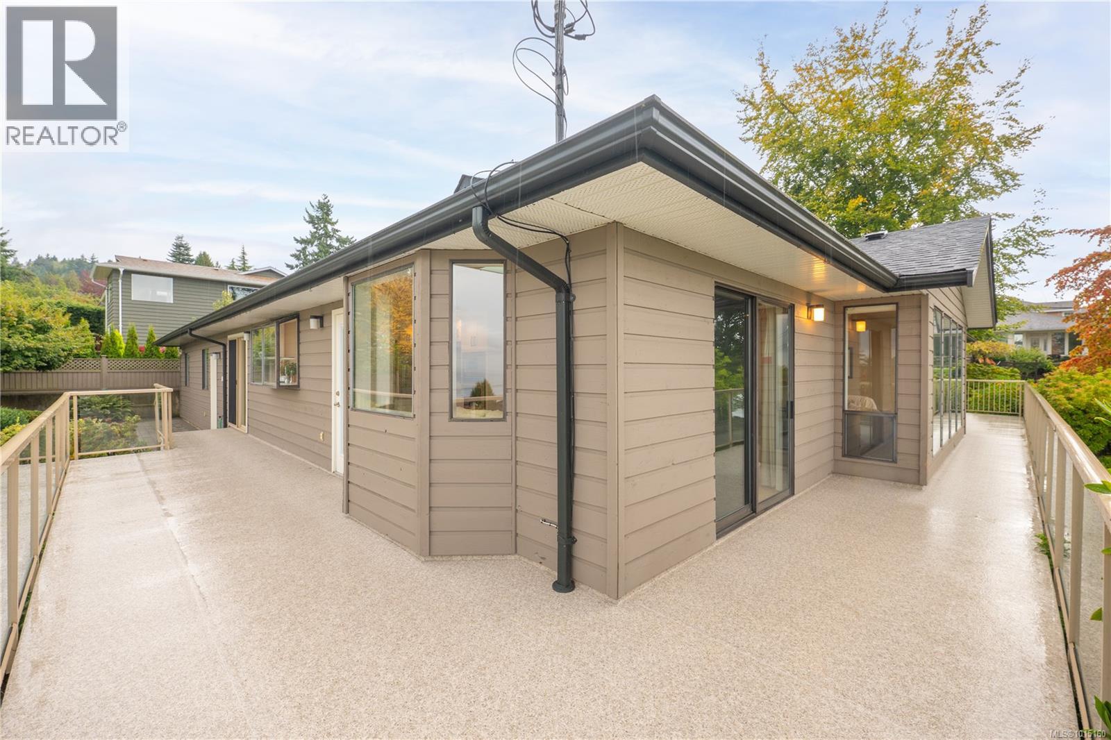 5750 Norasea Rd, Nanaimo