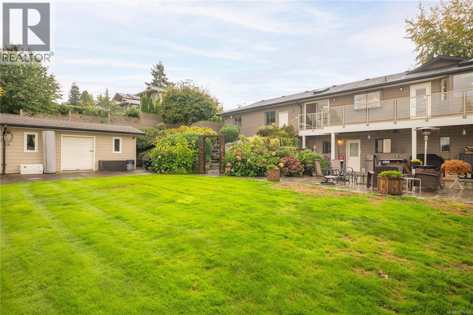 5750 Norasea Rd, Nanaimo