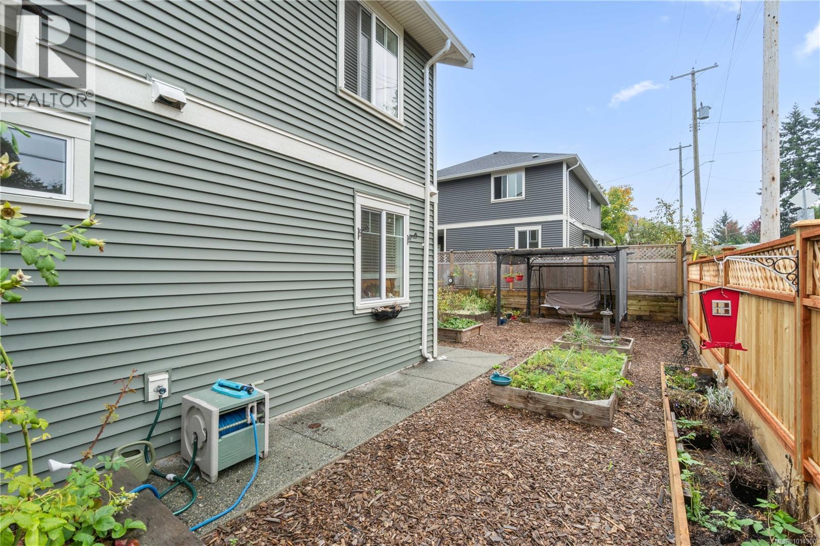 509 Pine St, Nanaimo