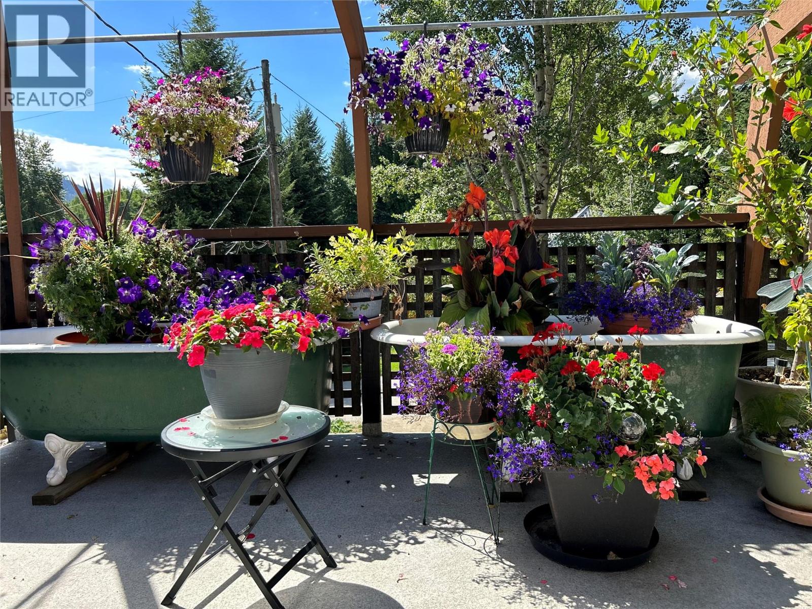 1750 Phoenix Avenue, Rossland