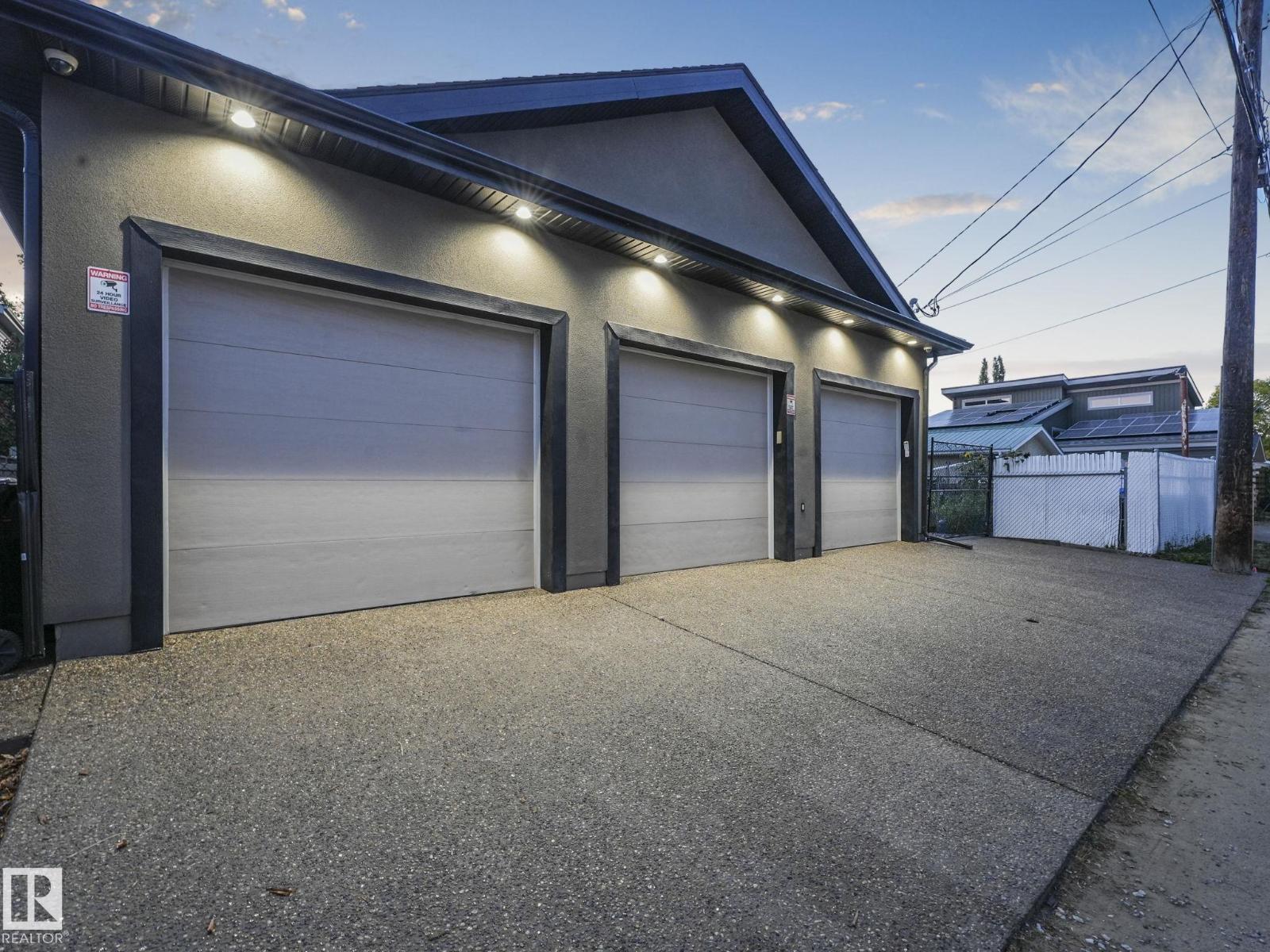 10821 128 ST NW, Edmonton