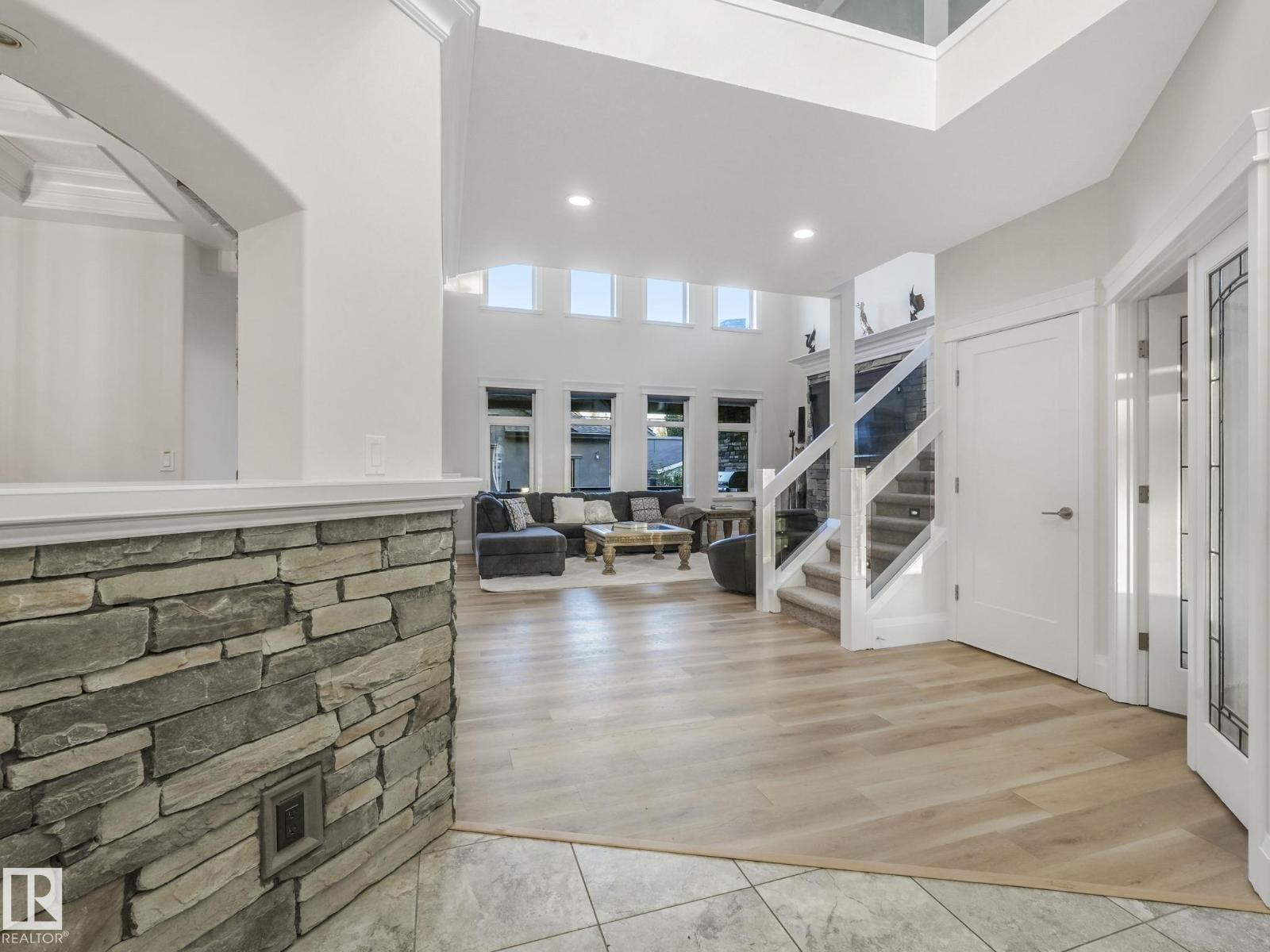 10821 128 ST NW, Edmonton