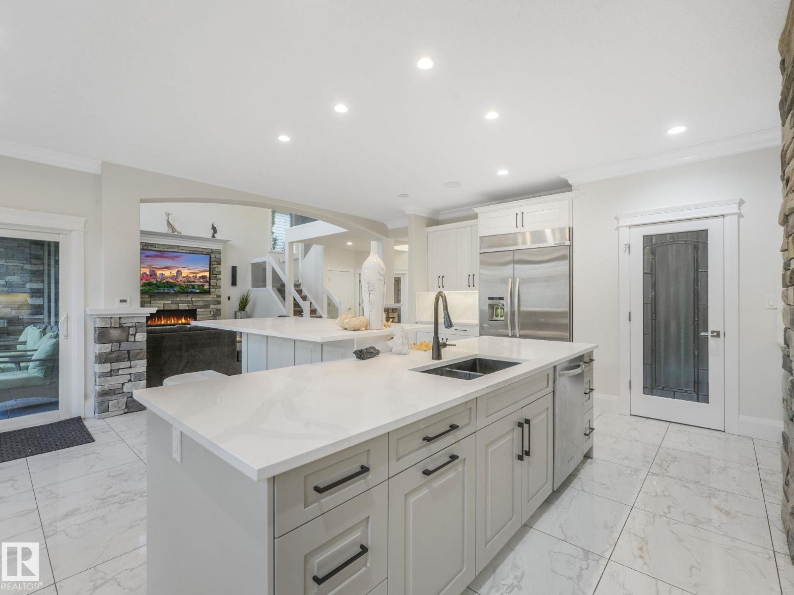 10821 128 ST NW, Edmonton