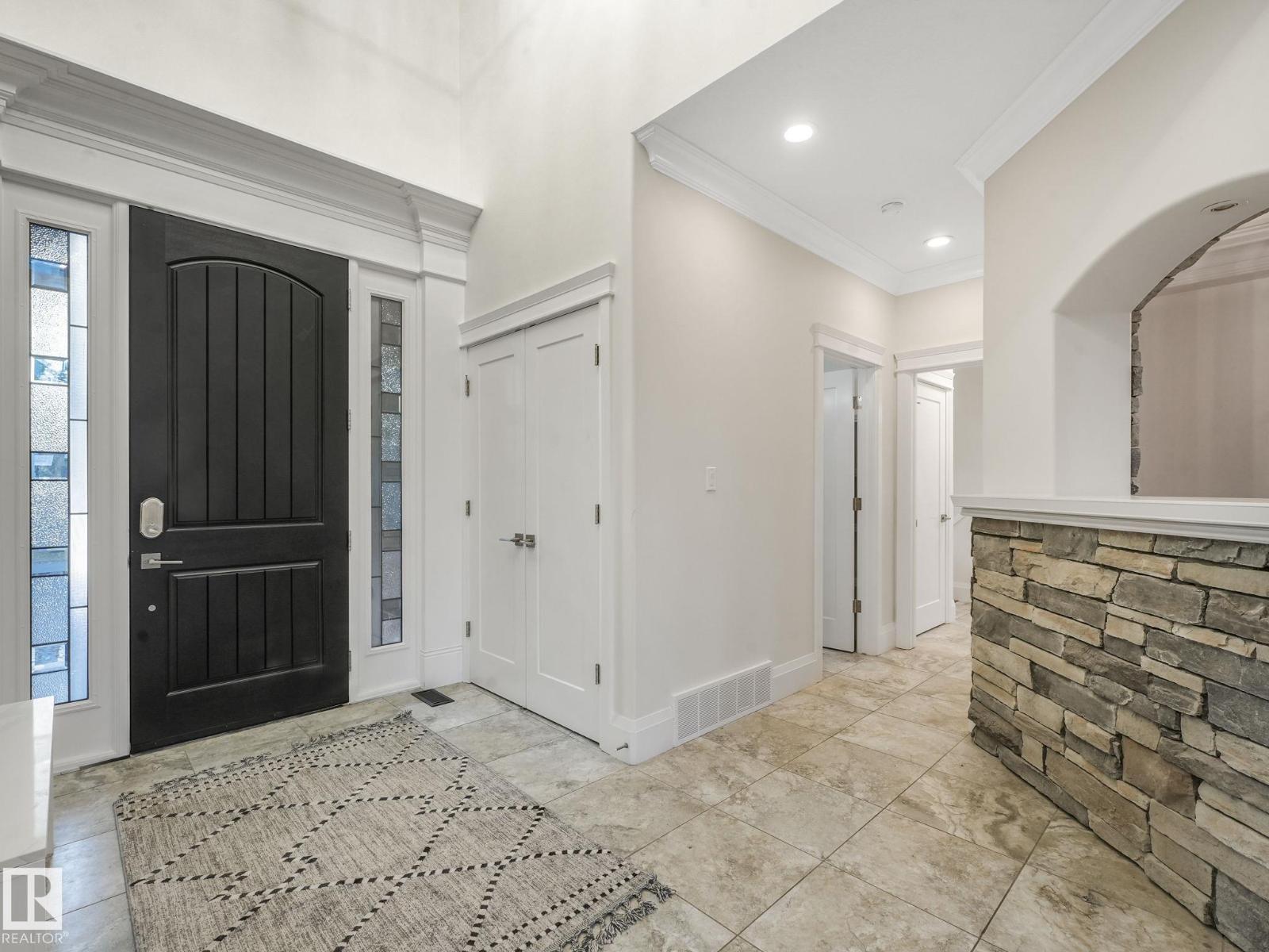 10821 128 ST NW, Edmonton