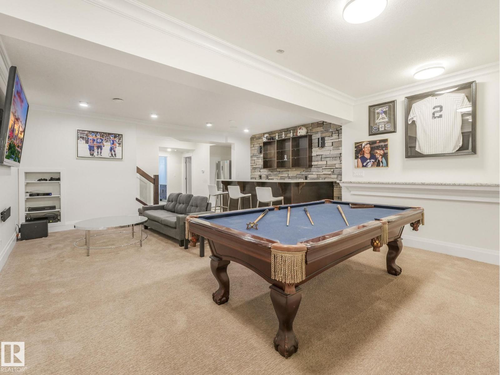 10821 128 ST NW, Edmonton