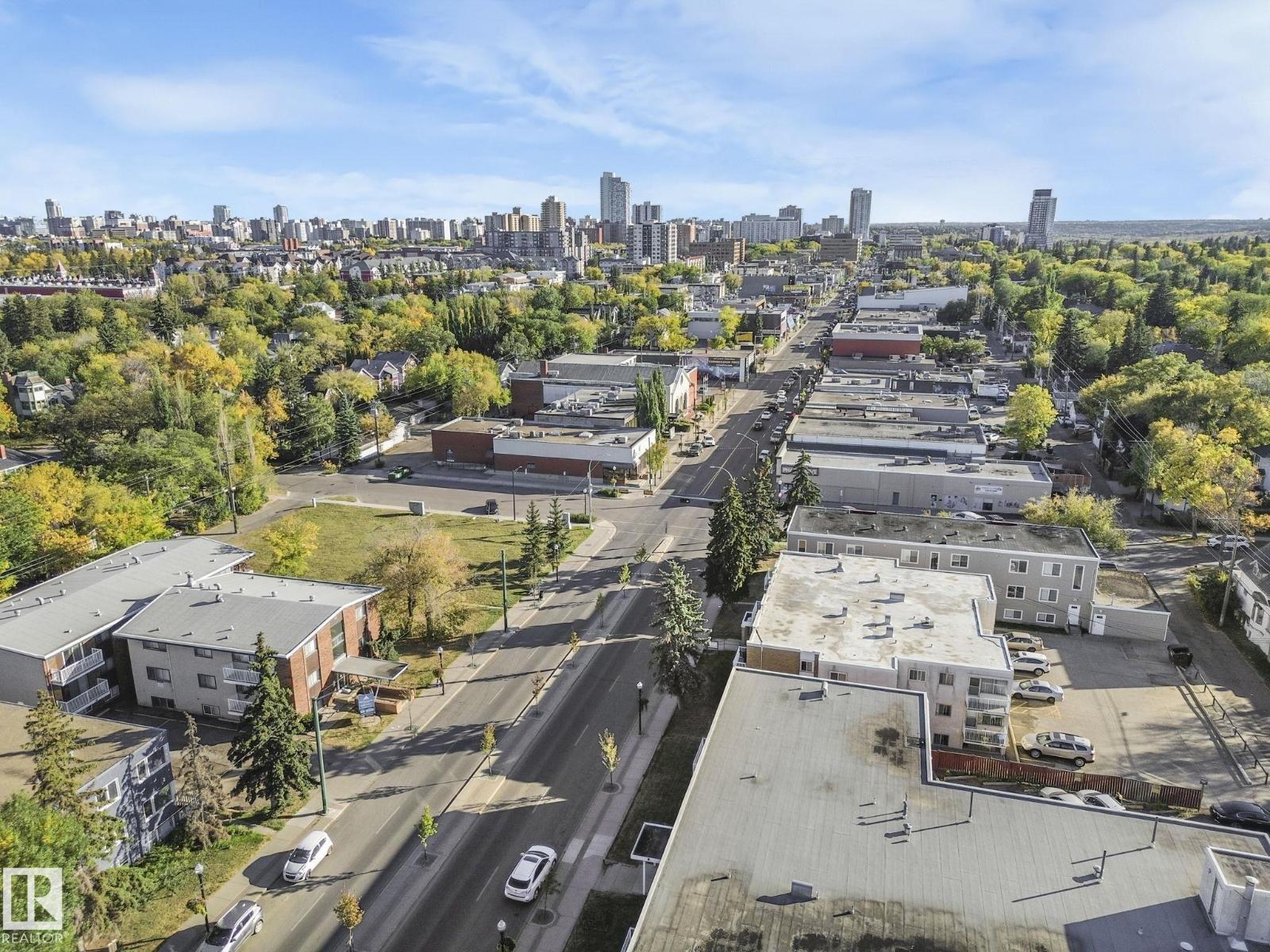 10821 128 ST NW, Edmonton