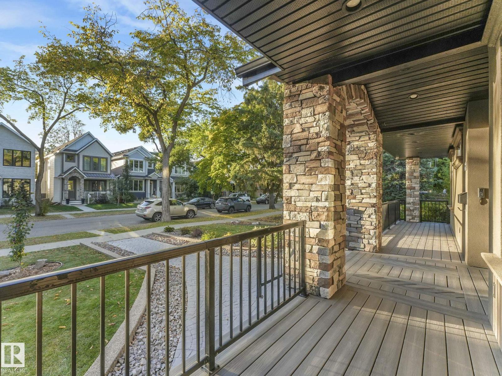 10821 128 ST NW, Edmonton