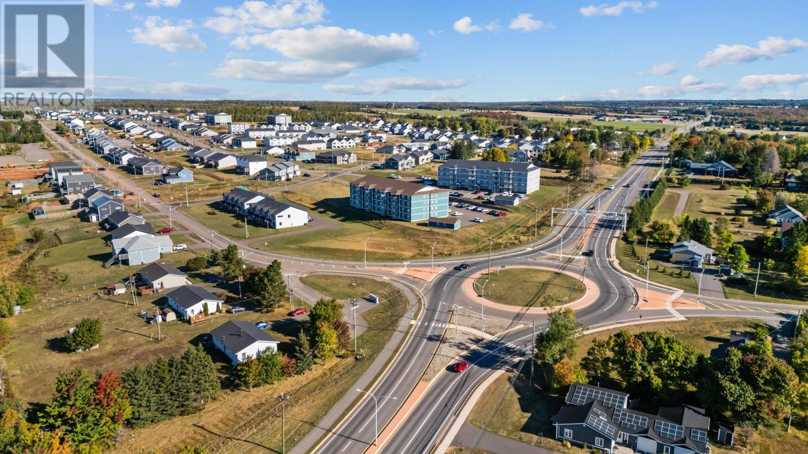 #303 18 GILBERT DRIVE - 12