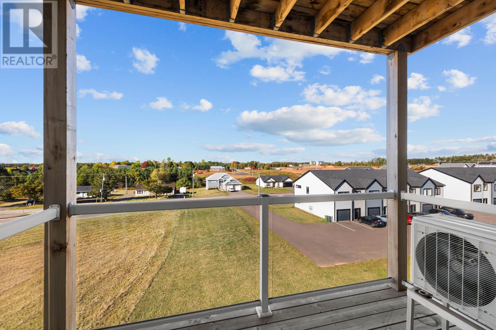 #303 18 GILBERT DRIVE - 15