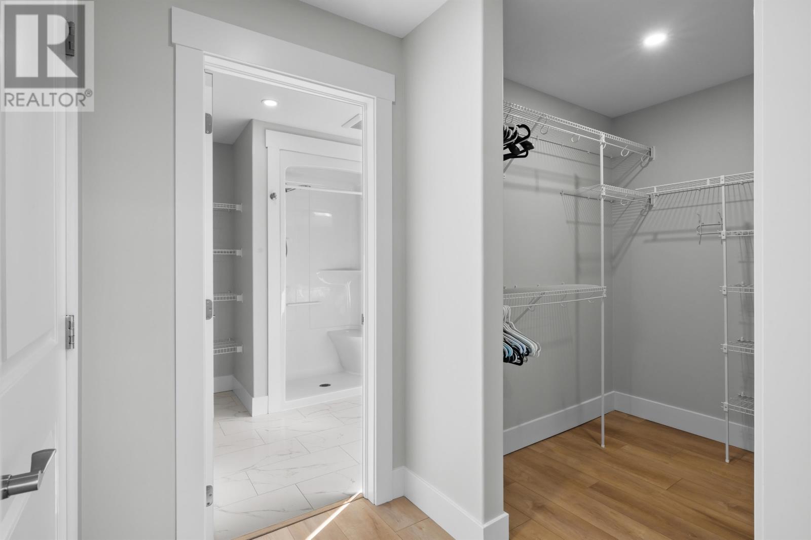 #303 18 GILBERT DRIVE - 39