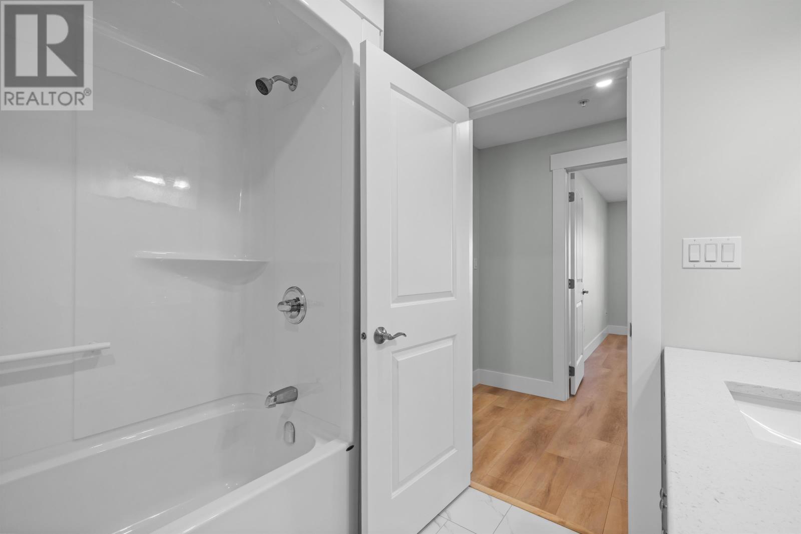 #303 18 GILBERT DRIVE - 45