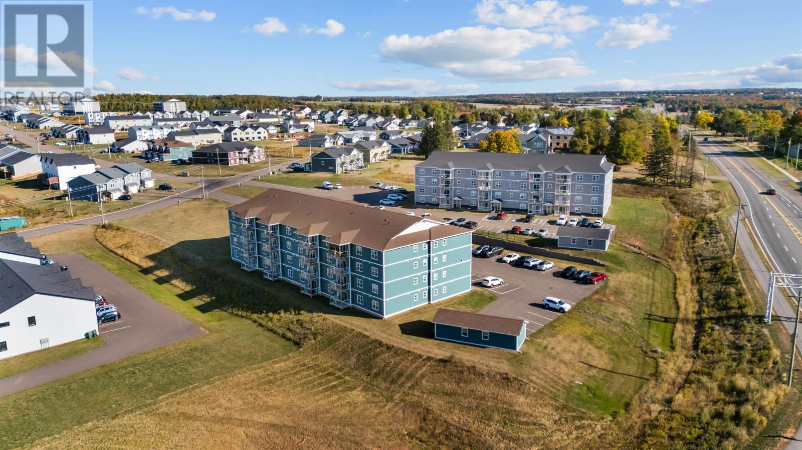 #303 18 GILBERT DRIVE - 8