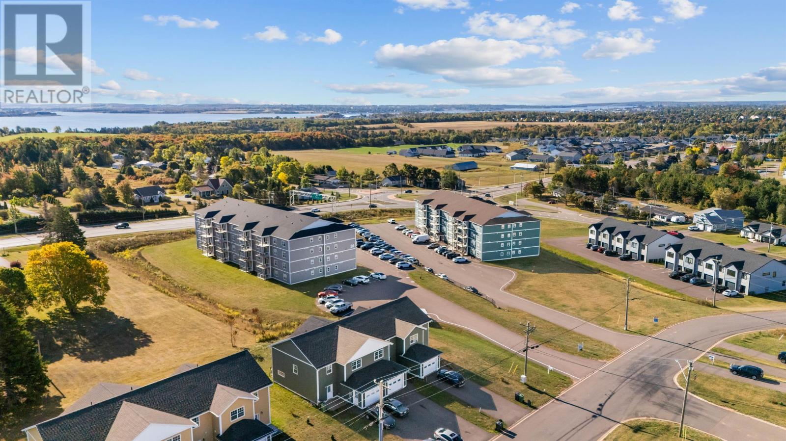 #303 18 GILBERT DRIVE - 9