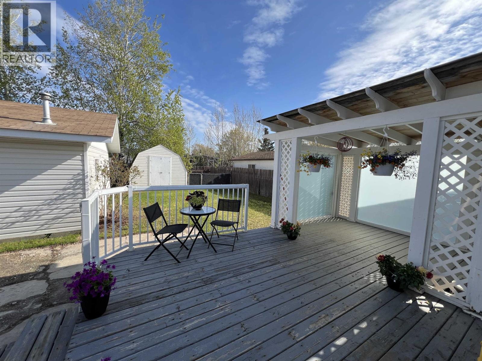 4028 POPLAR AVENUE, Fort Nelson