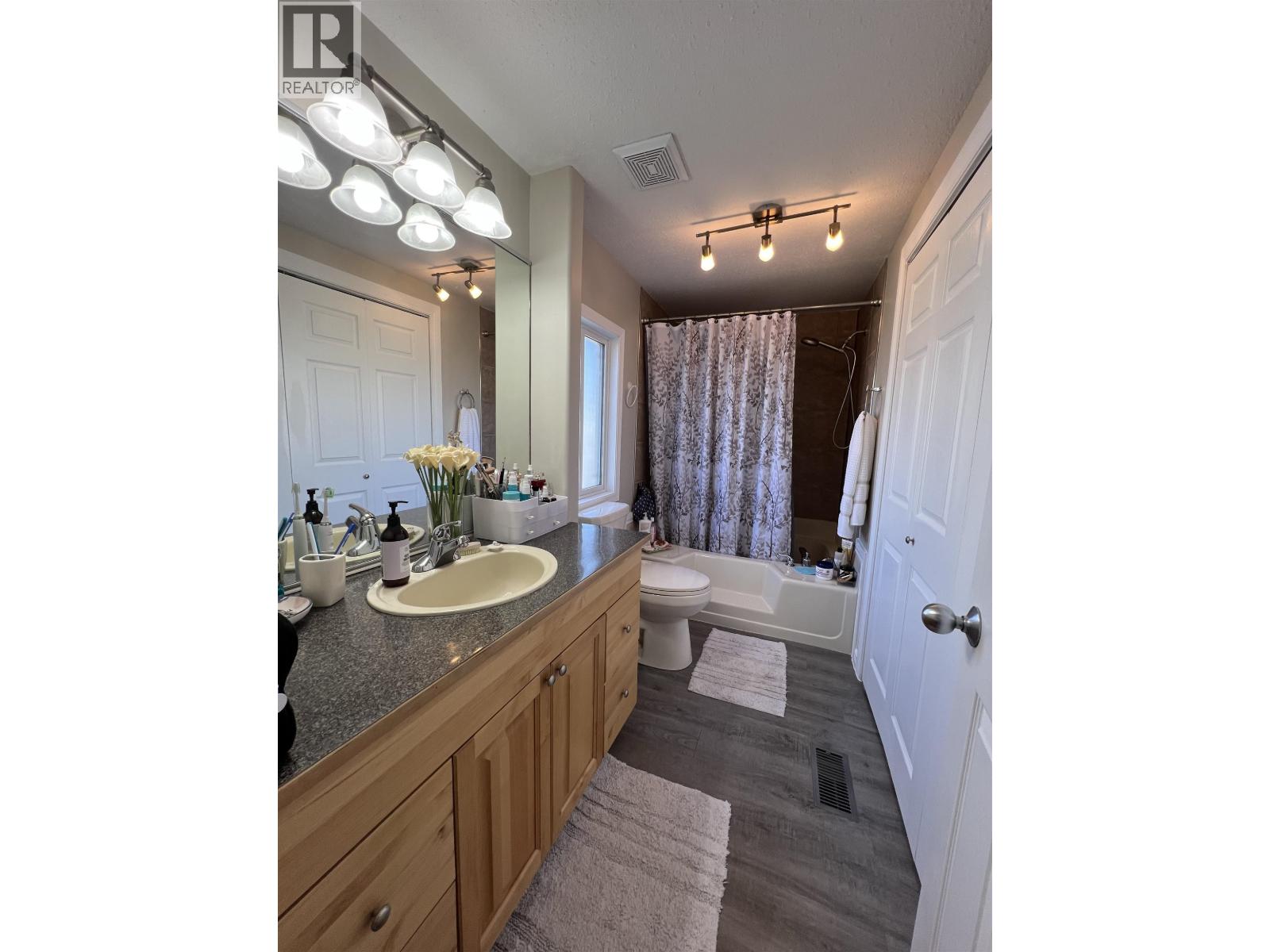 4028 POPLAR AVENUE, Fort Nelson