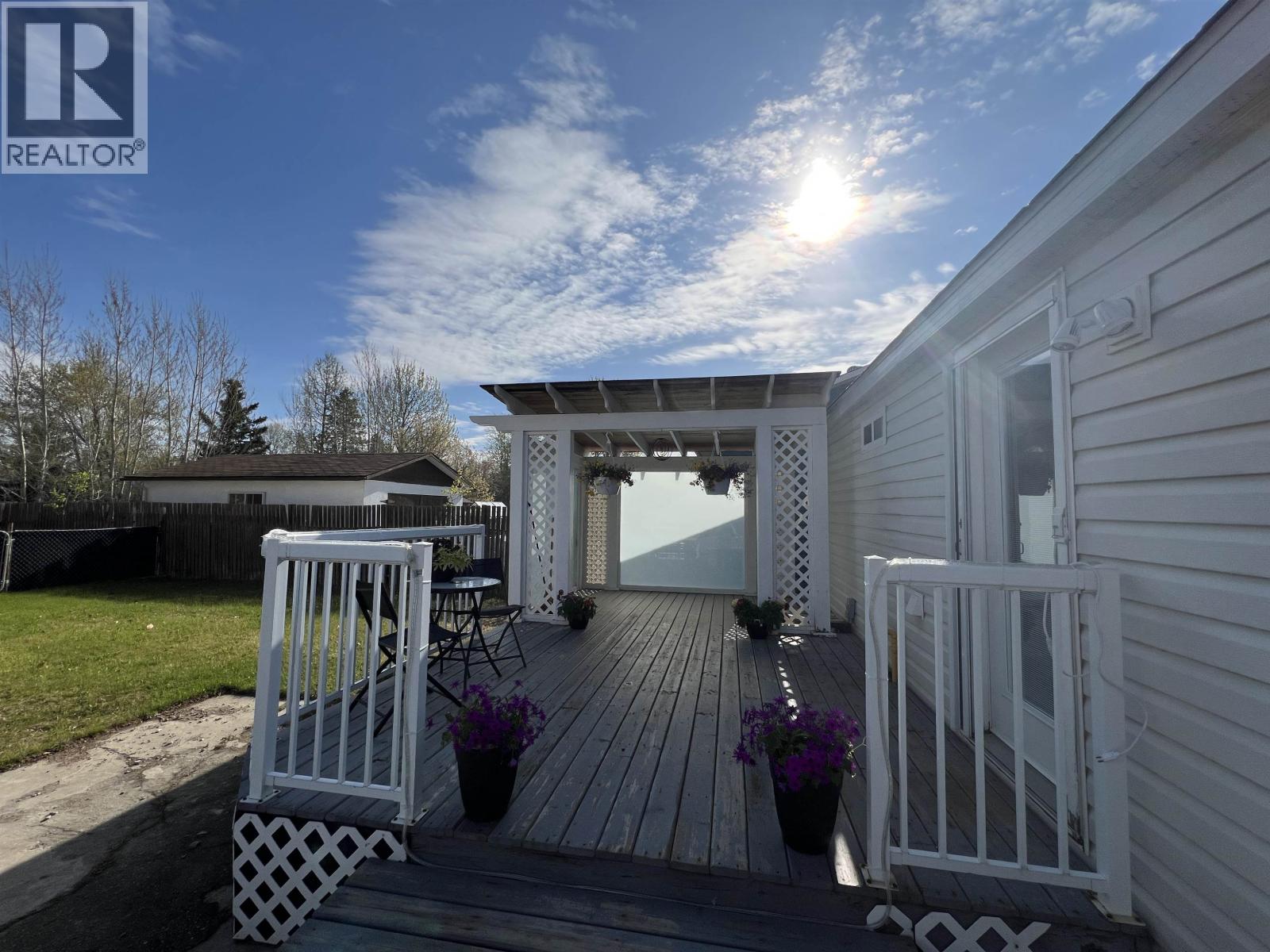 4028 POPLAR AVENUE, Fort Nelson