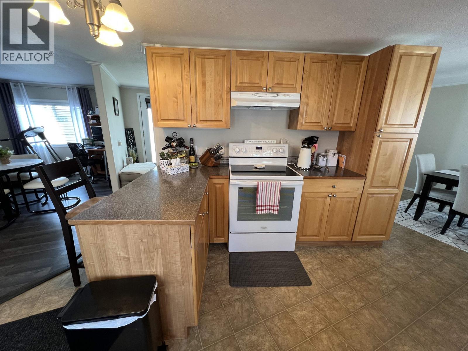 4028 POPLAR AVENUE, Fort Nelson