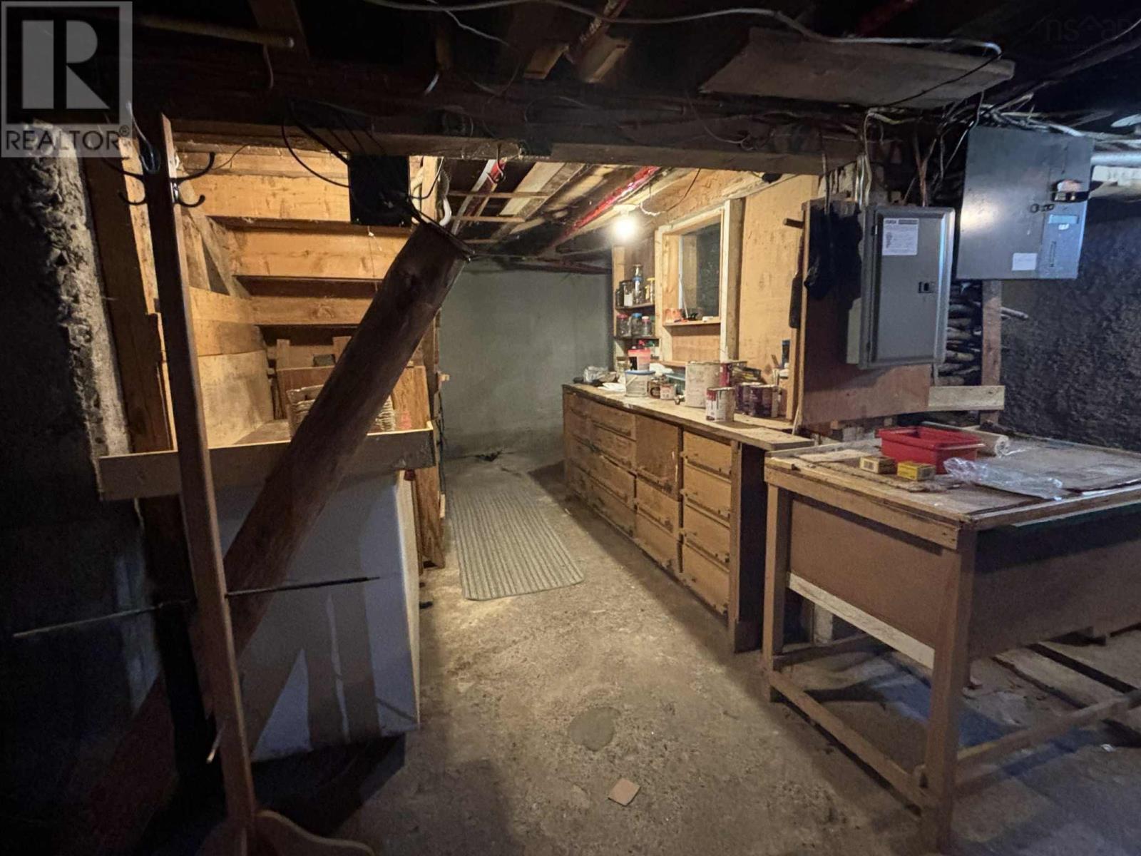 Property 24 of 27 of 328 Patrice Road