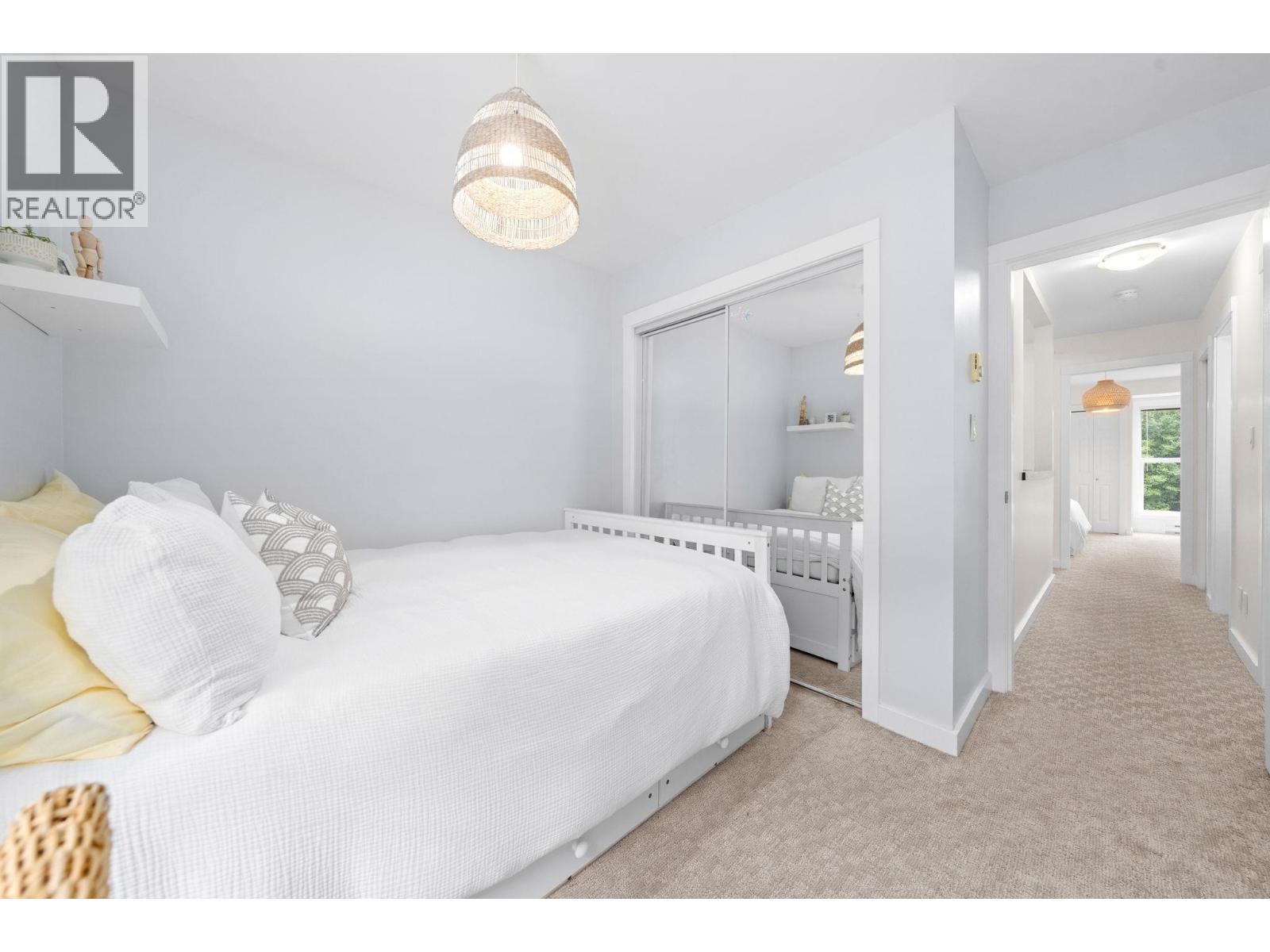 18 1204 MAIN STREET, Squamish