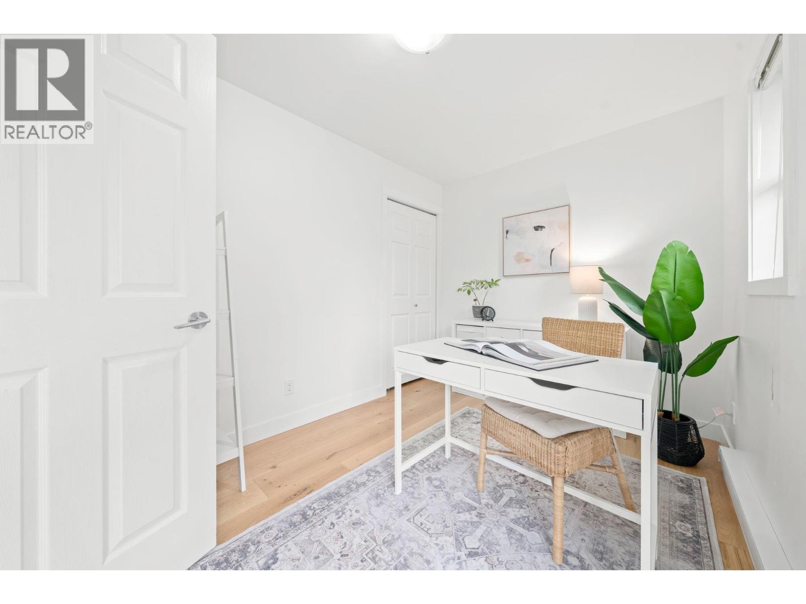 18 1204 MAIN STREET, Squamish