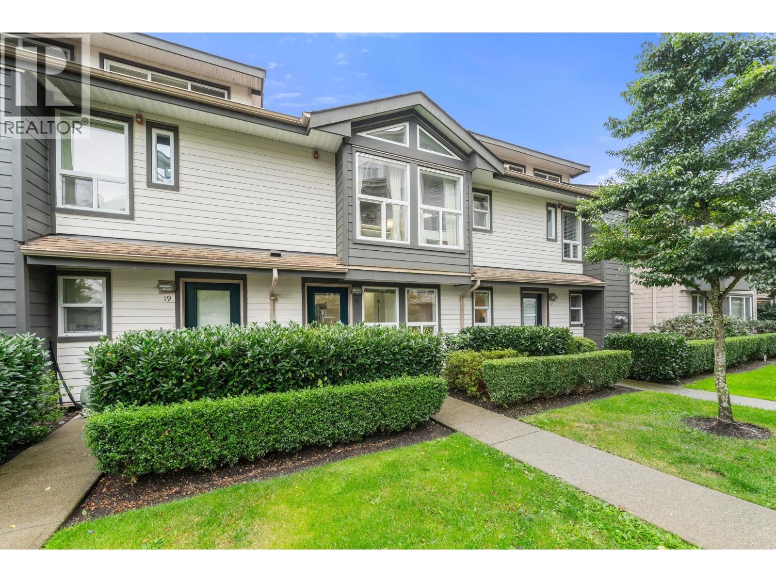 18 1204 MAIN STREET, Squamish