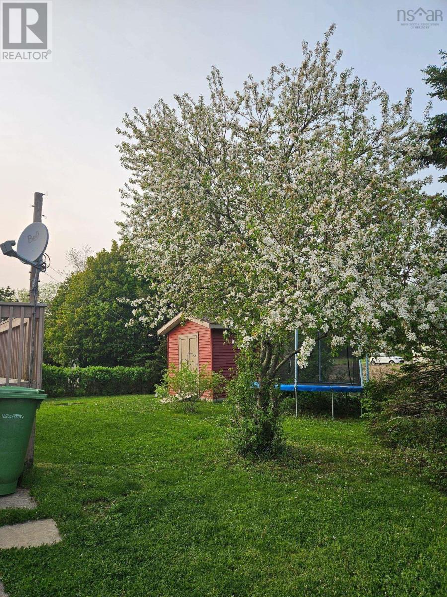 Property 23 of 24 of 12 Hemlock Drive