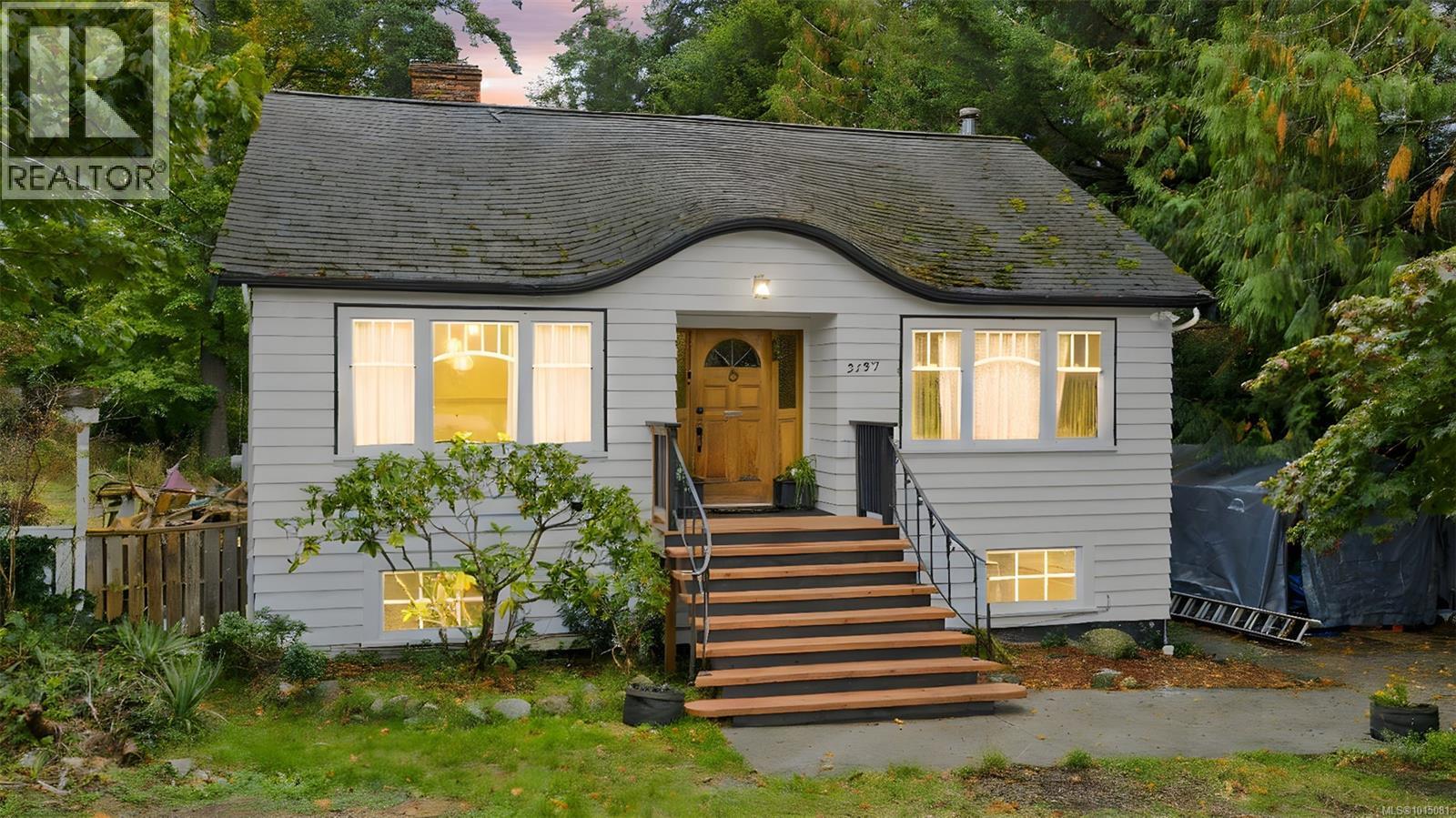 2127 French Road South, Sooke