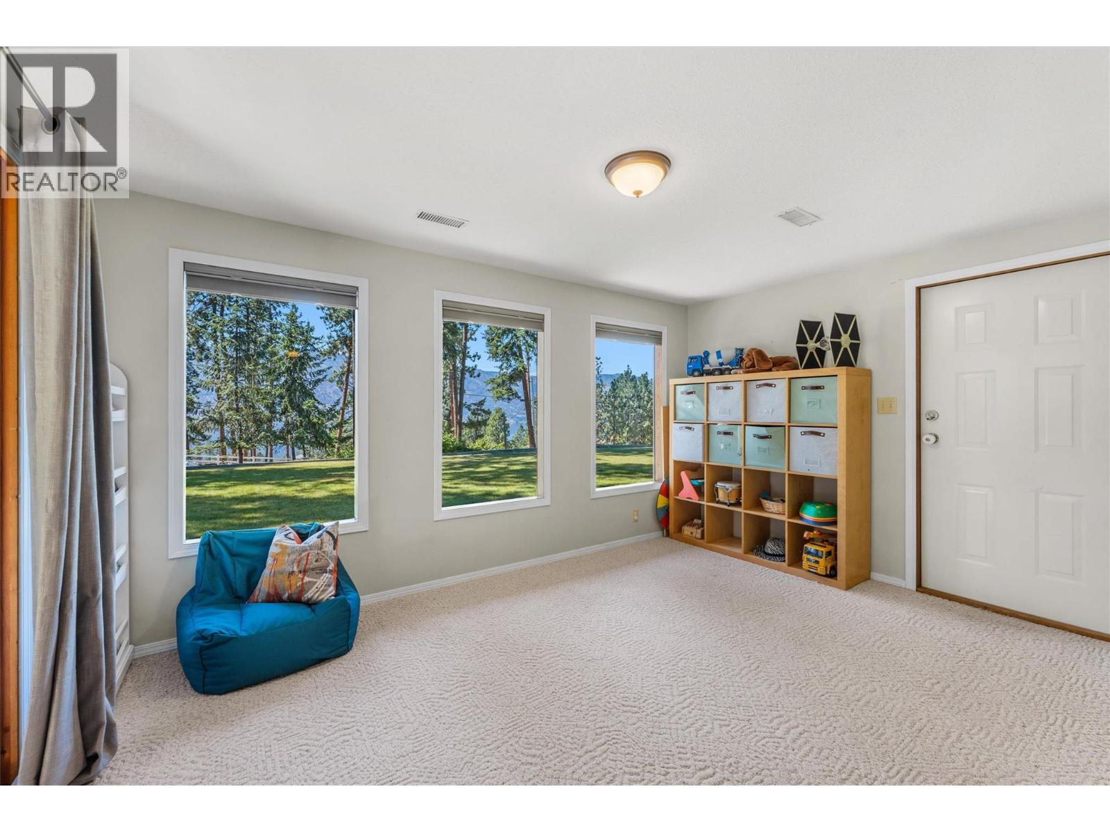 4555 Ottley Road, Lake Country