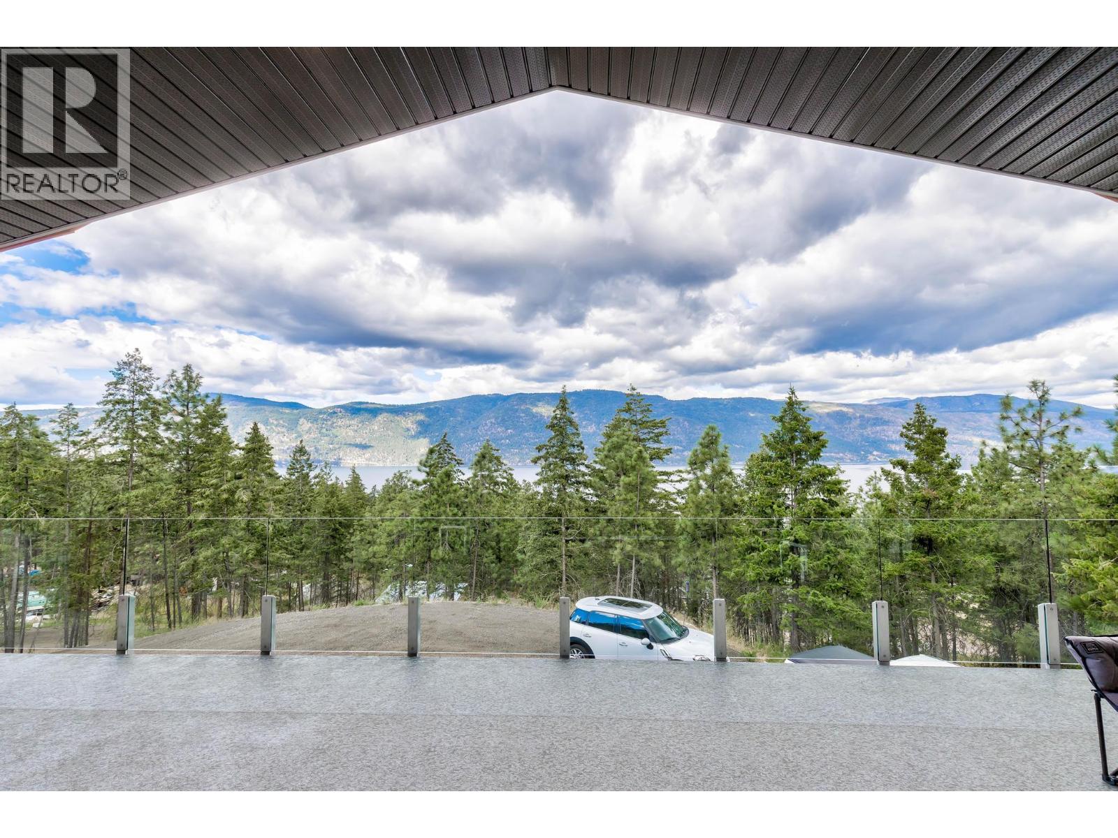 4555 Ottley Road, Lake Country
