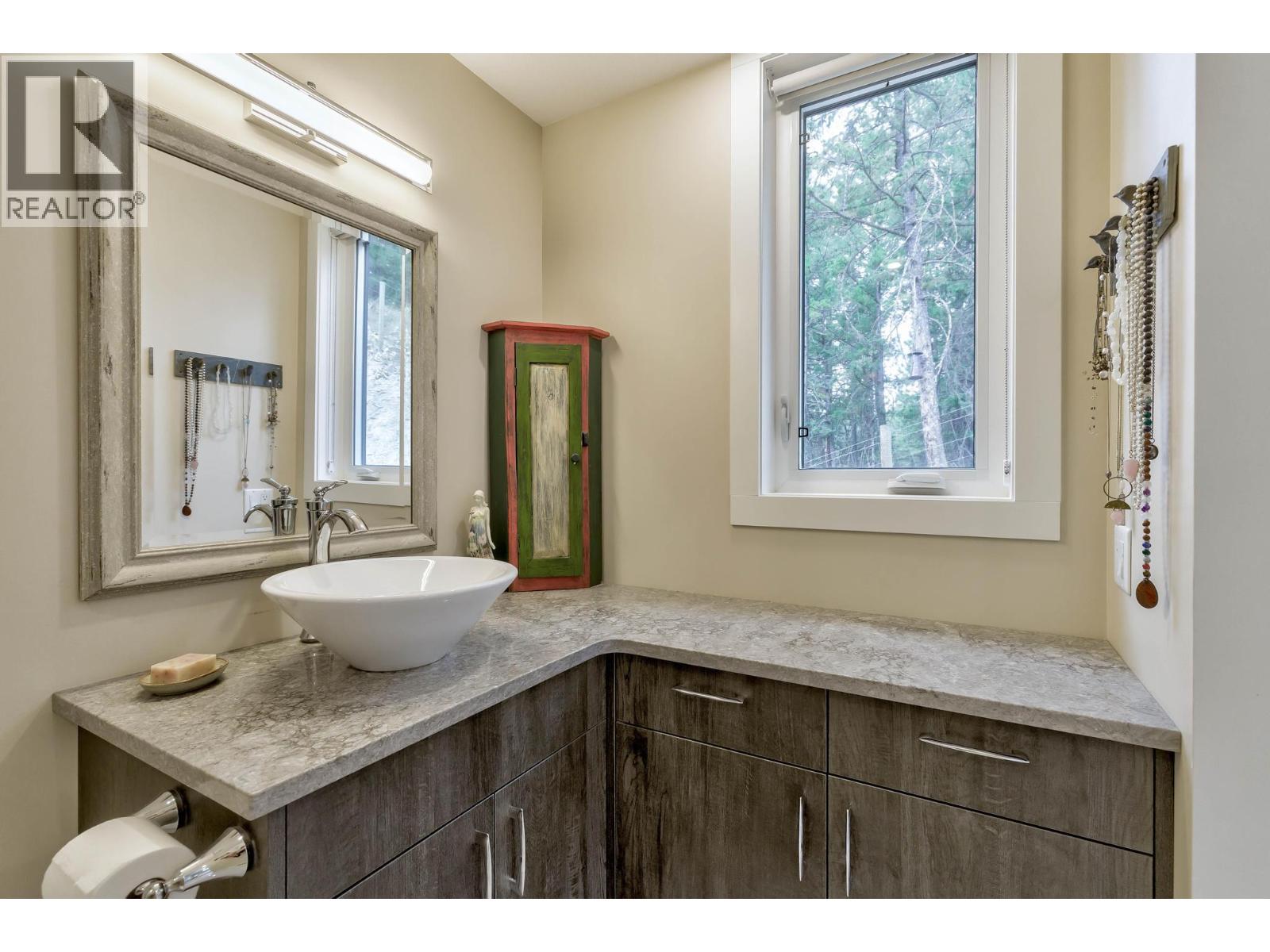 4555 Ottley Road, Lake Country