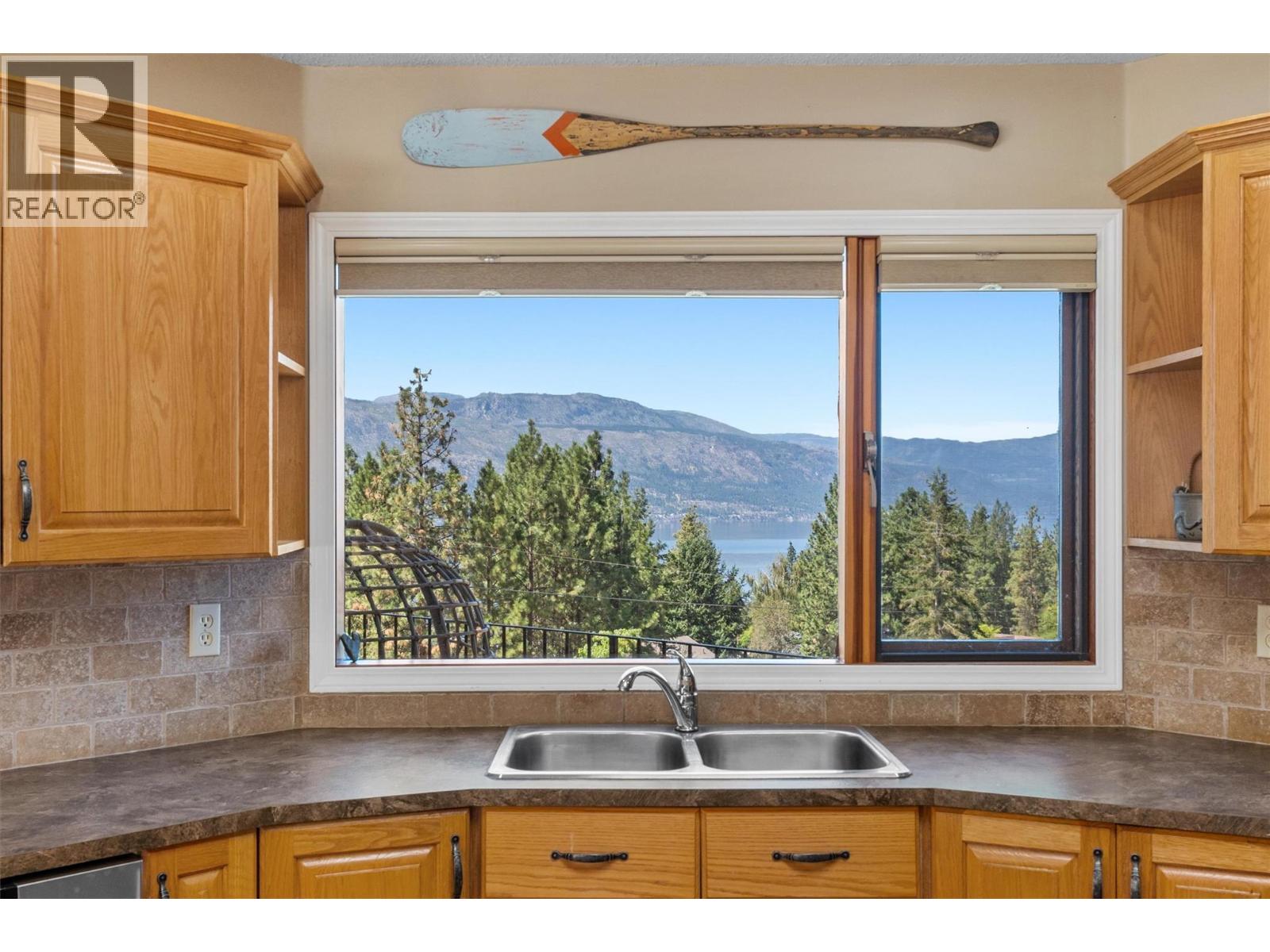 4555 Ottley Road, Lake Country
