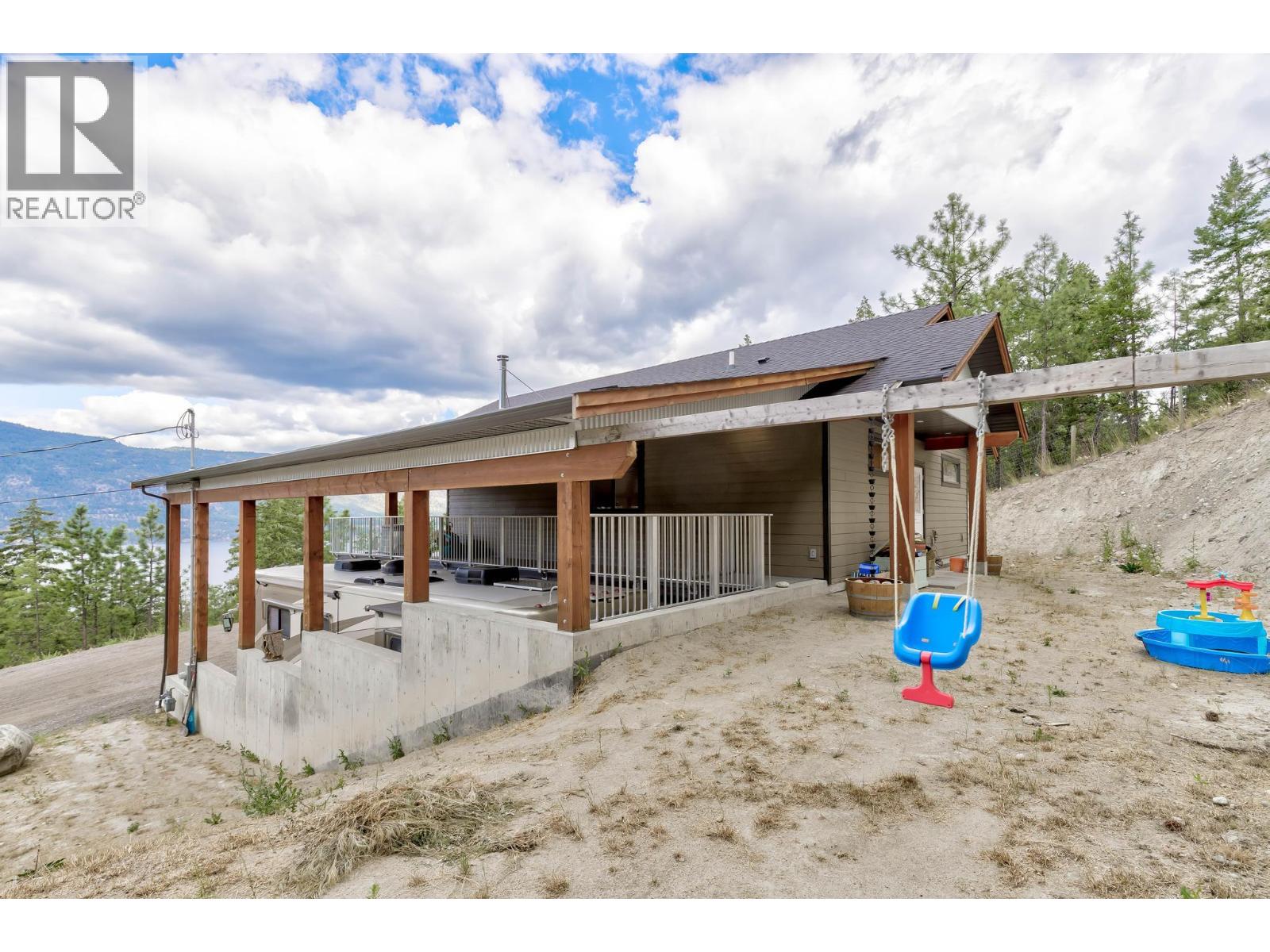 4555 Ottley Road, Lake Country