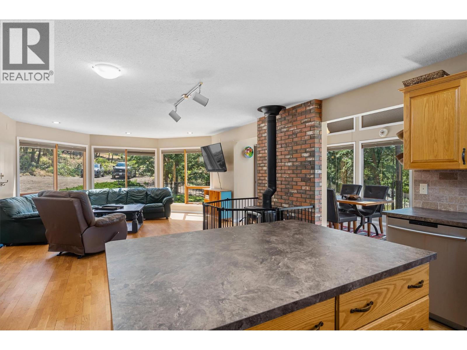4555 Ottley Road, Lake Country