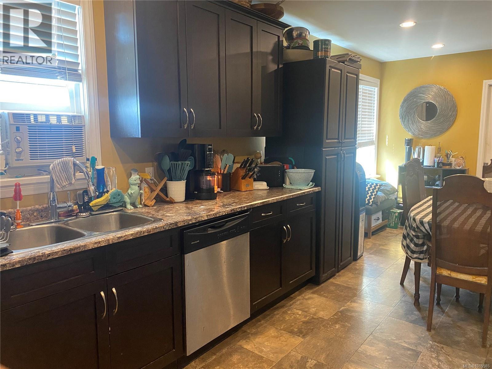 3906 10th Ave, Port Alberni