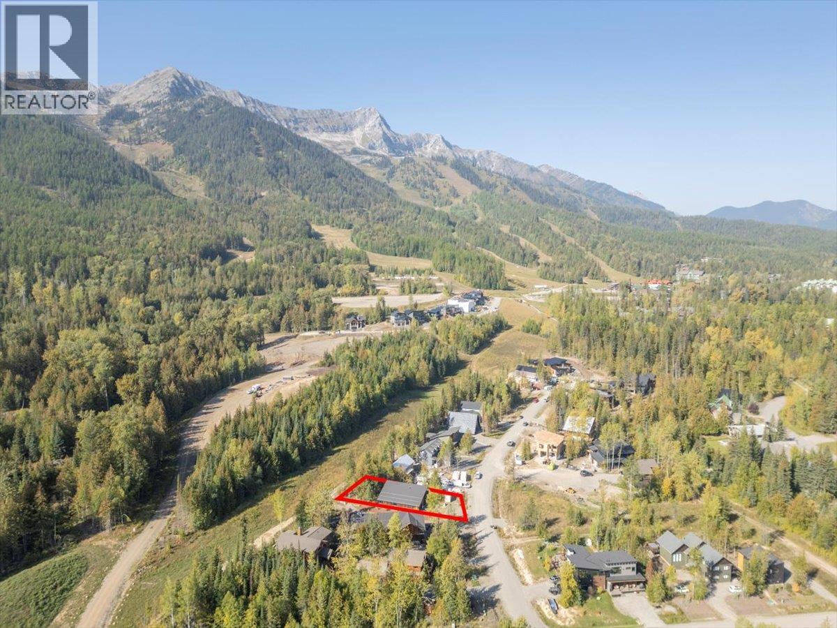 5538 Currie Bowl Way, Fernie