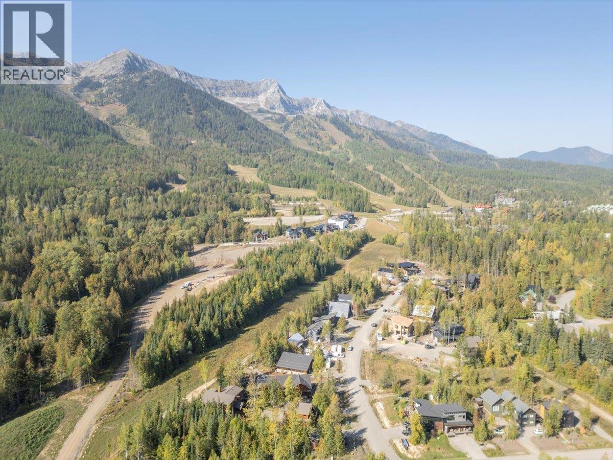 5538 Currie Bowl Way, Fernie
