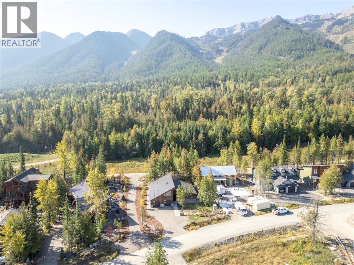 5538 Currie Bowl Way, Fernie
