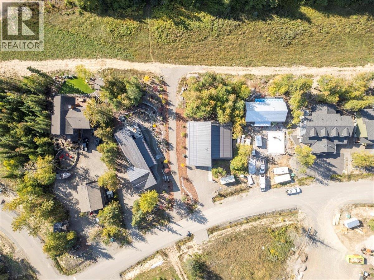 5538 Currie Bowl Way, Fernie