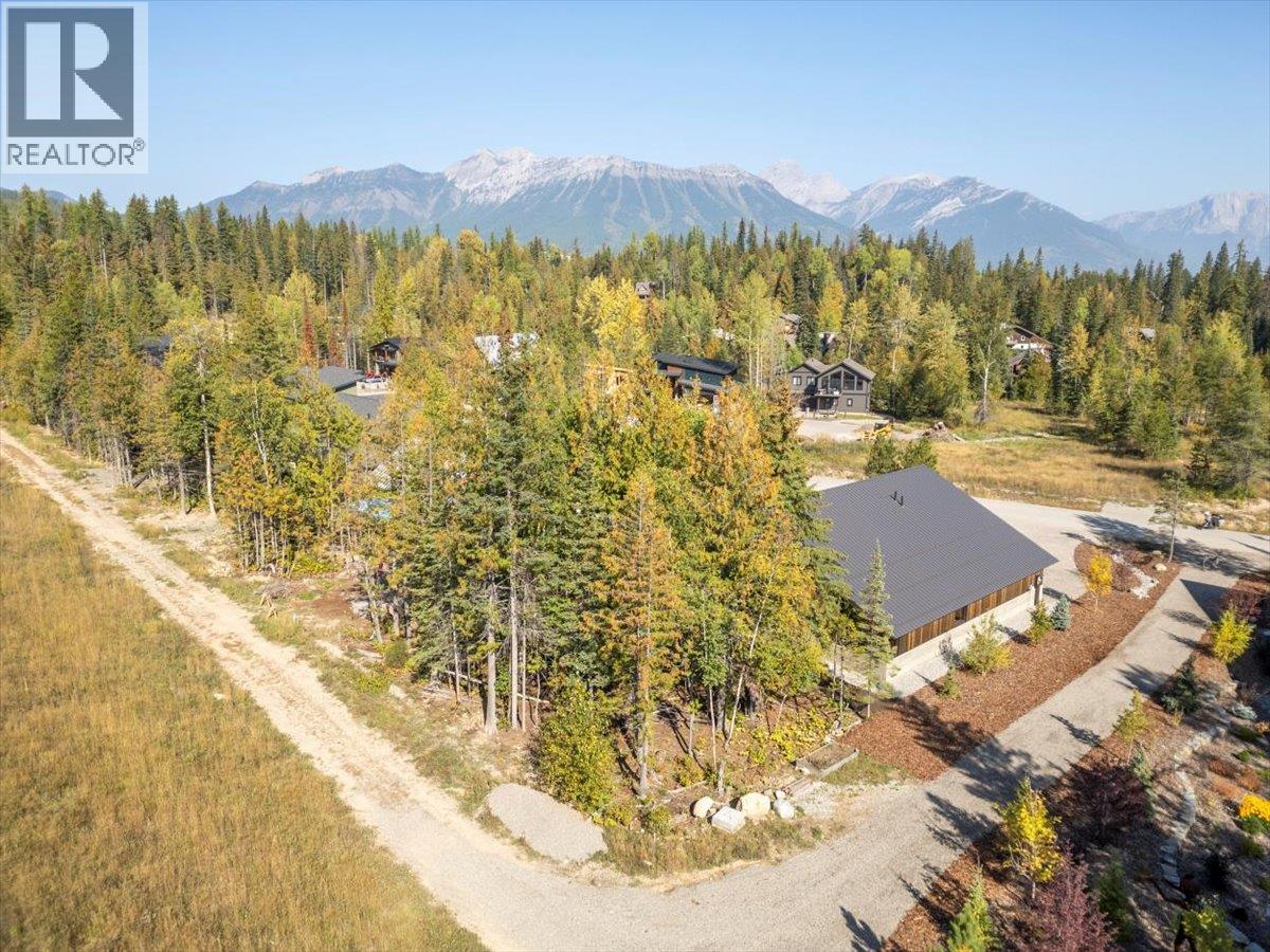 5538 Currie Bowl Way, Fernie
