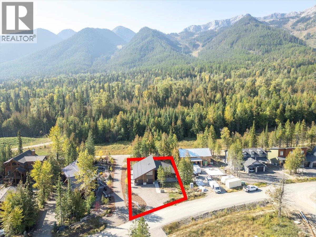 5538 Currie Bowl Way, Fernie