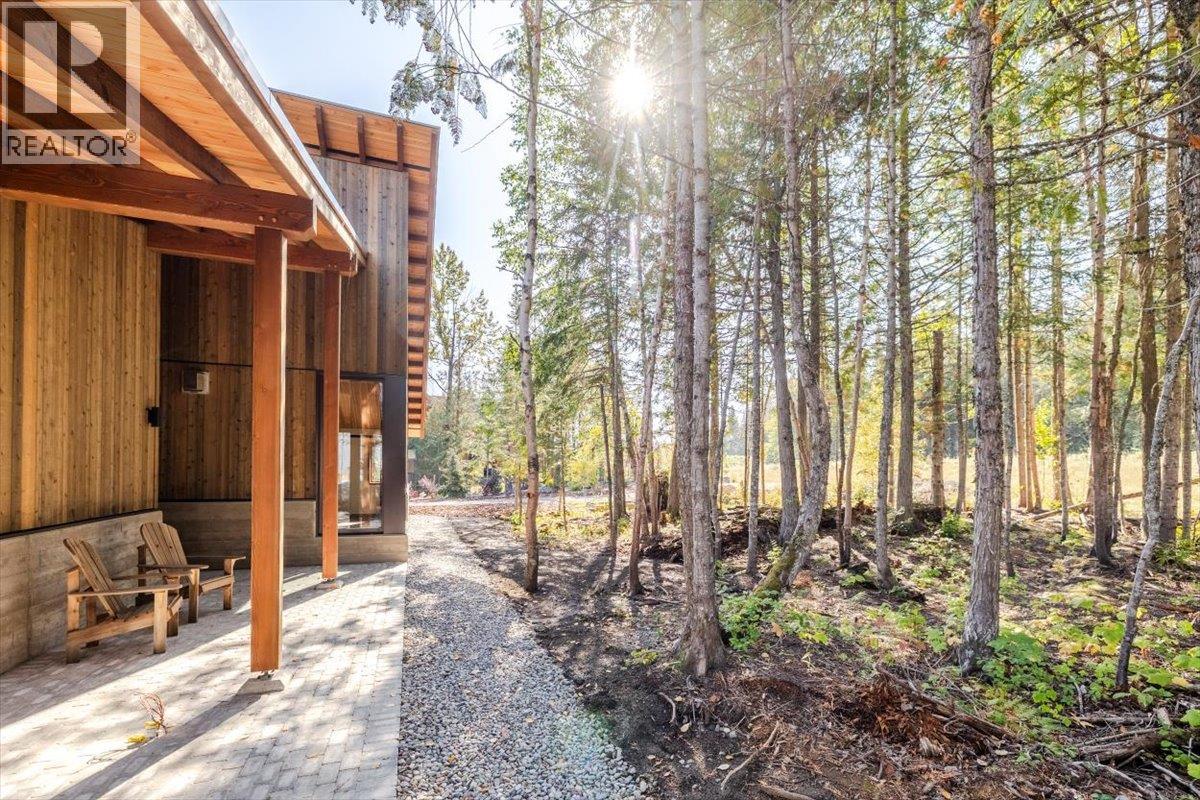 5538 Currie Bowl Way, Fernie