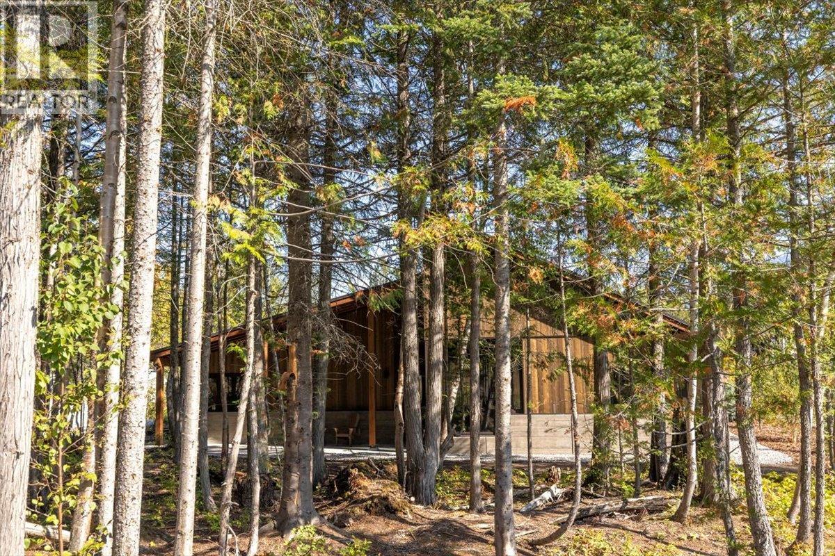 5538 Currie Bowl Way, Fernie
