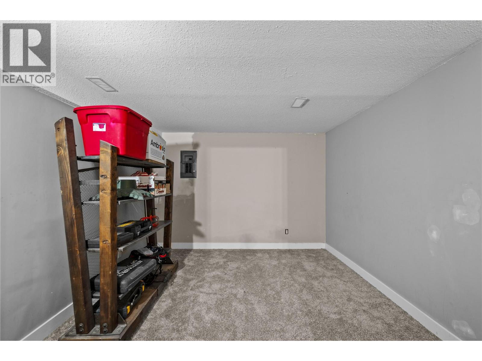 1810 Armstrong Street, Merritt