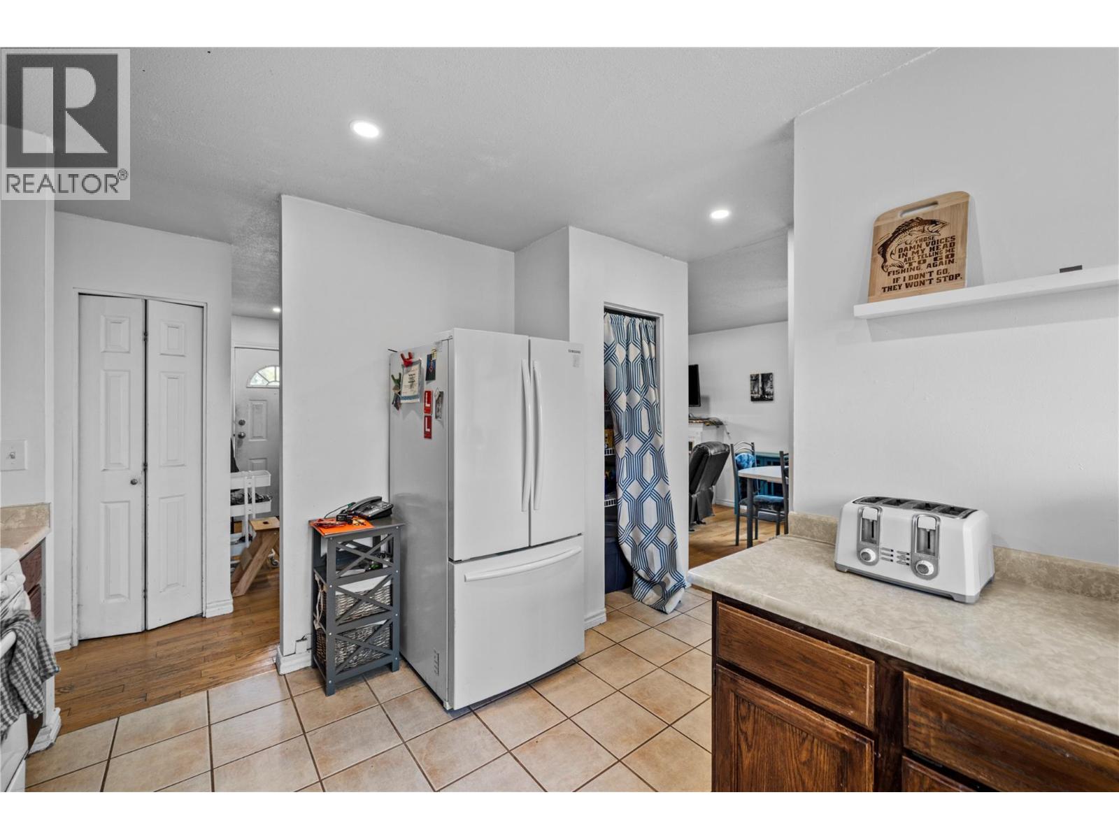 1810 Armstrong Street, Merritt