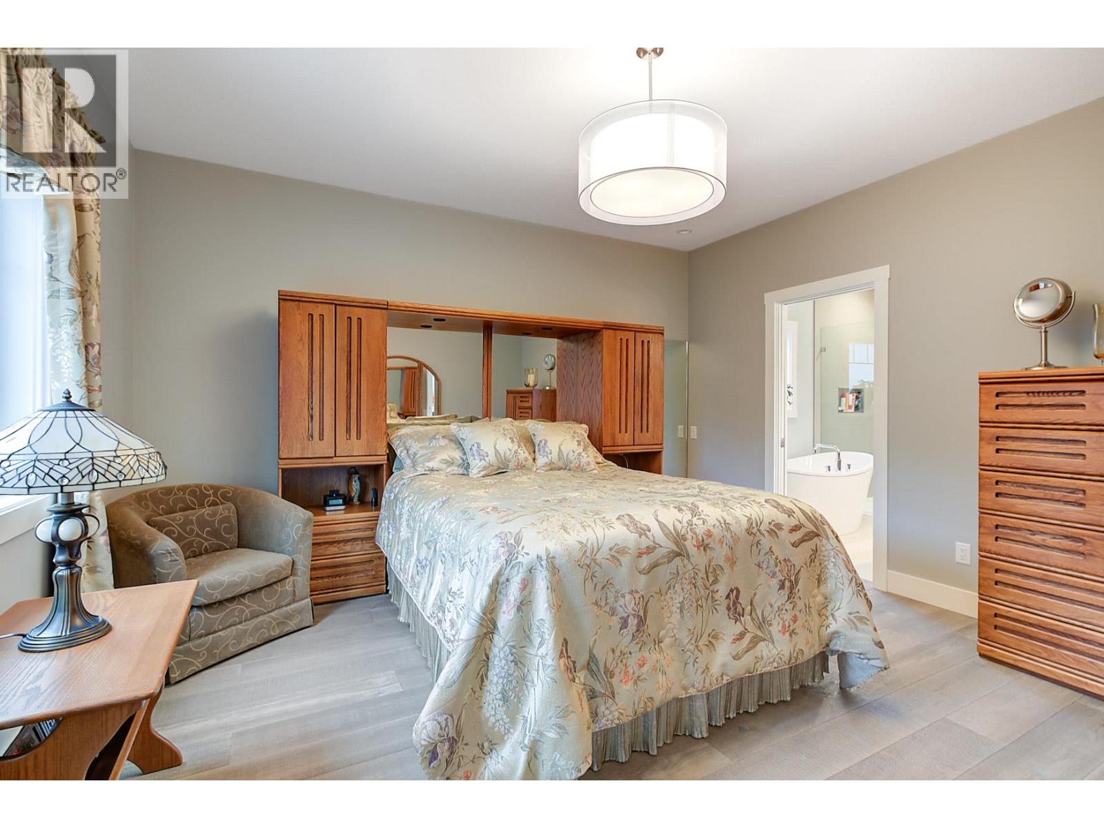 7 1940 KLO Road, Kelowna
