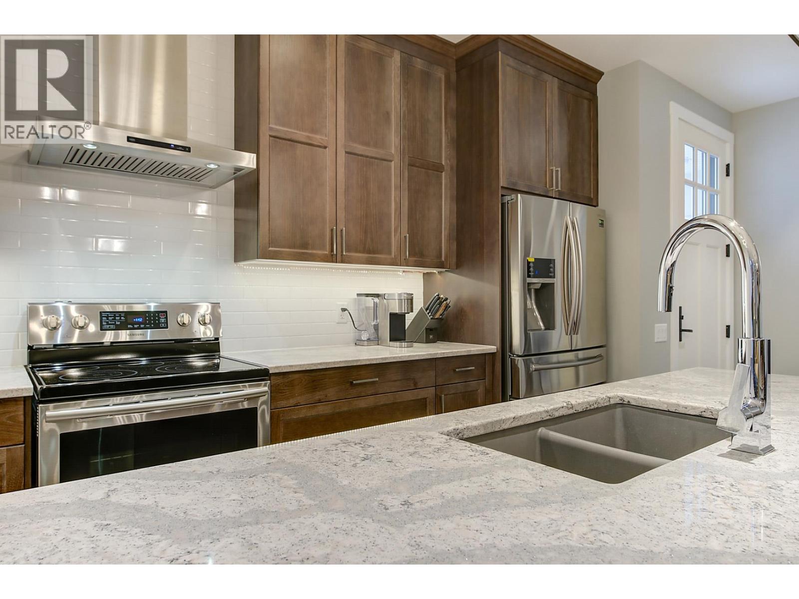 7 1940 KLO Road, Kelowna